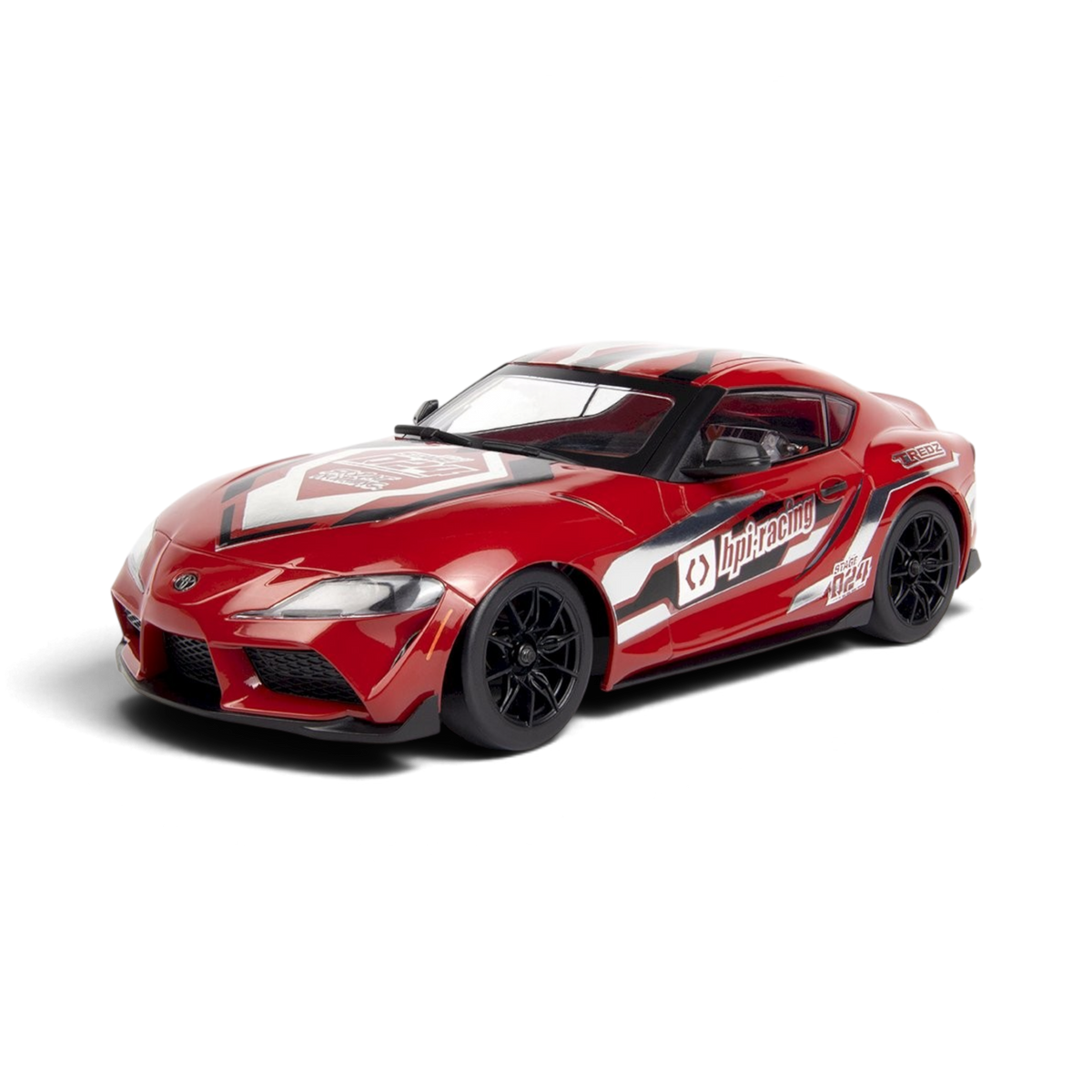 Voiture RC HPI Toyota GR Supra 2024 Rouge pour drift, modèle RTR, vue de face sur fond blanc.