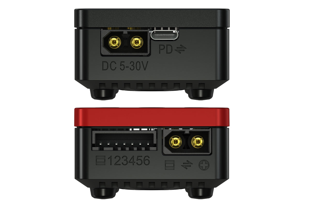 Chargeur USB X1 NANO Plus 240W de Team Reve D, électronique compact avec ports USB et câble de chargement.