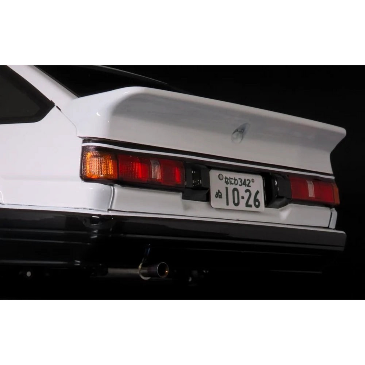 Carrosserie Toyota Levin AE86 SWB pour RC, marque Addiction RC Design, vue de face avec détails de la carrosserie.