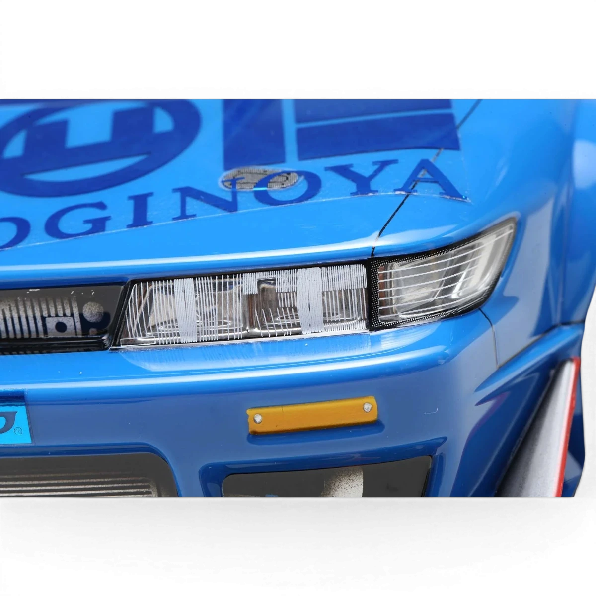 Corps de voiture Nissan Sileighty Sayaka pour drift, ensemble de carrosserie Team Yokomo, vue de face avec détails colorés