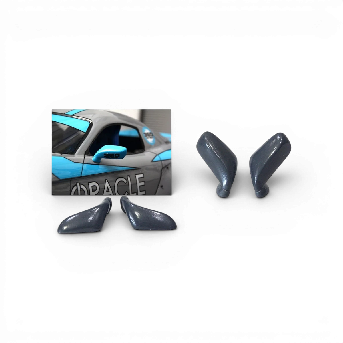 Rétroviseurs style 7 pour customisation de voiture, marque Src Sideways RC, visibles sur l'image.