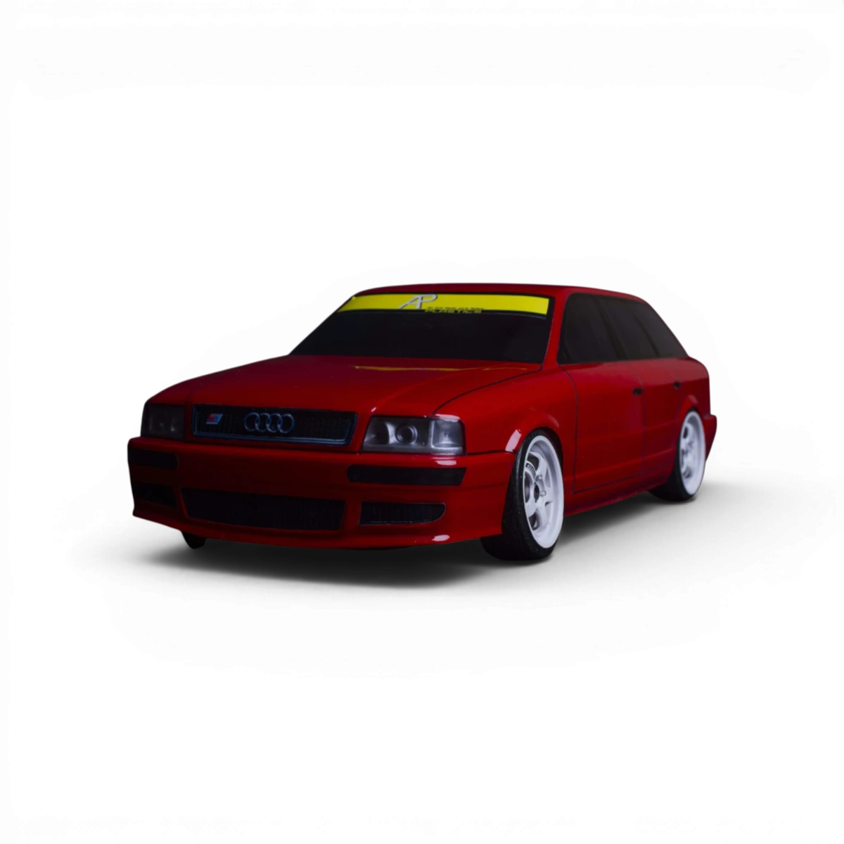 Carrosserie Audi RS2 de la marque Aplastics RC, vue de face avec détails de la carrosserie pour voiture RC.