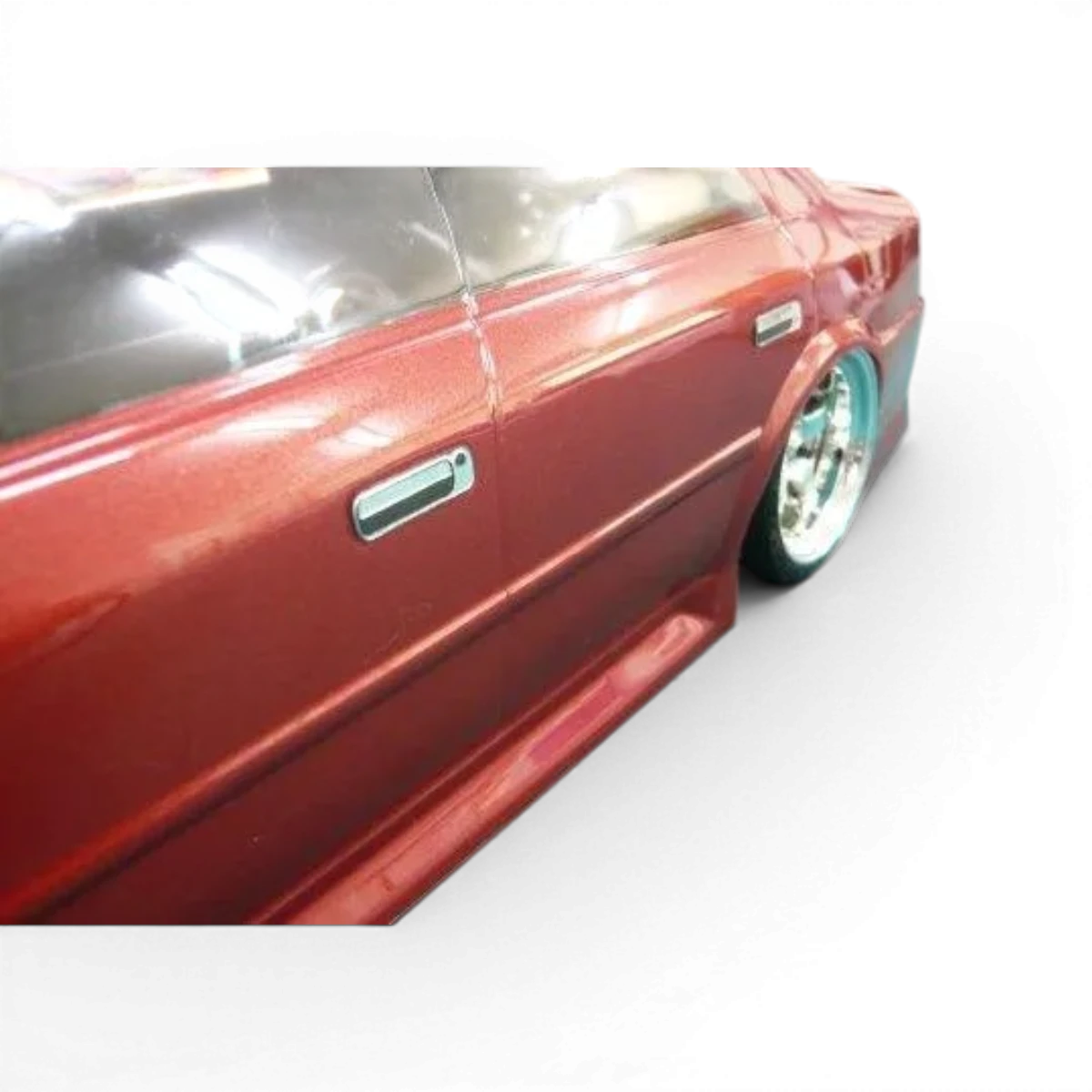 Autocollants Real 3D Detail Up pour grille avant et poignées de porte sur une voiture Yokomo JZX-100 Chaser Street Type-B, Wrap-UP next.