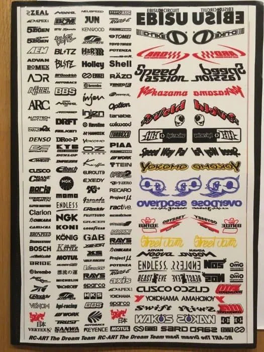 Autocollants sponsors Black Drift Stickers, lot de 7 autocollants noirs pour voitures de drift, visibles avec design sponsor.