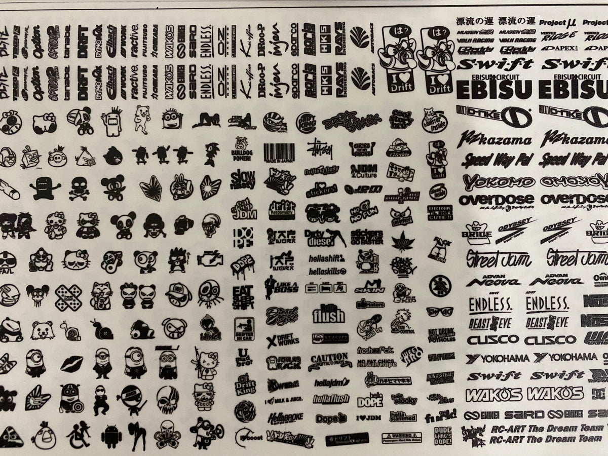 Autocollants sponsors petits noirs de la marque Black Drift, lot de 12 stickers pour personnaliser véhicules ou équipements.