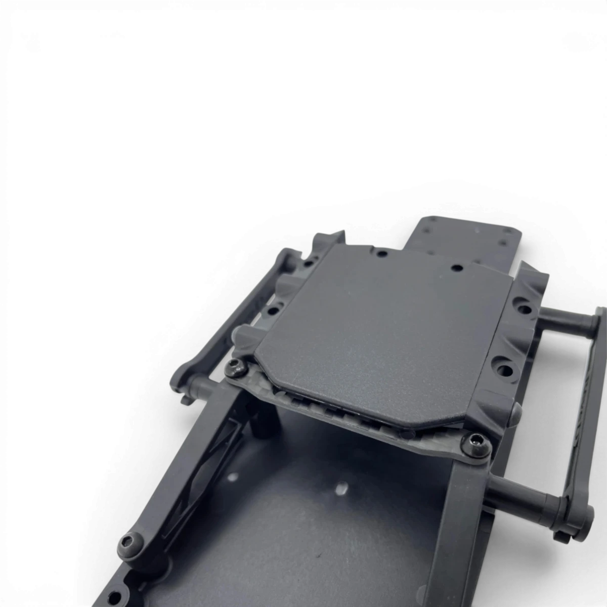 Barre de renfort arrière pour support de batterie RDX, marque Barell, en acier, fixée sur un véhicule.