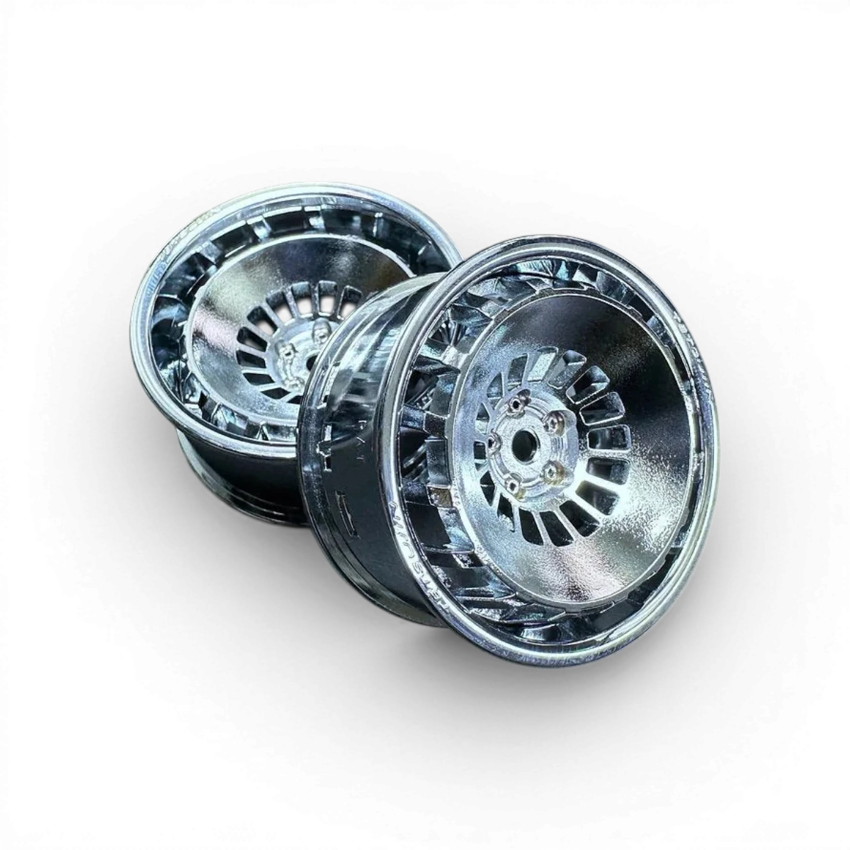 Roues Tetsujin Bowler Chrome Charcoal avec finition chromée et design moderne, visibles en gros plan.
