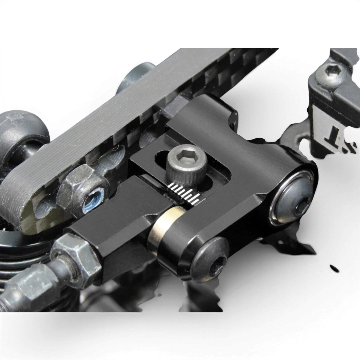 Bras de suspension supérieur HD précision Wrap-UP Next pour drift, visible avec détails métalliques et fixation robuste.