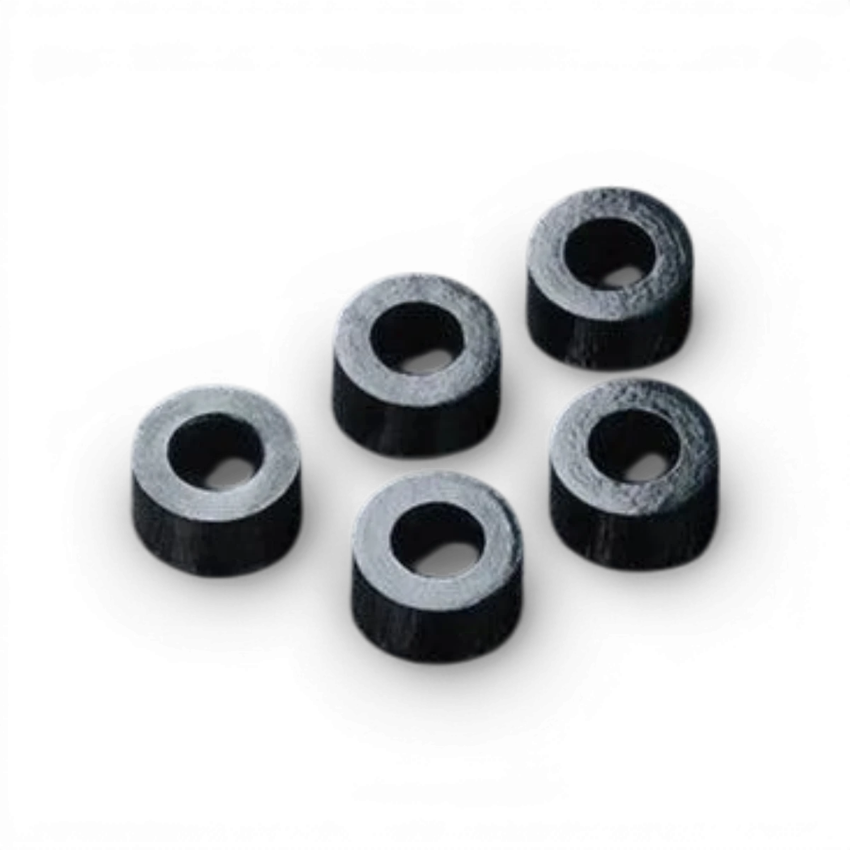 Cales noires de 3x5,5x3 pour pièces détachées, fabriquées par Max Speed Technology, visible sur fond blanc.