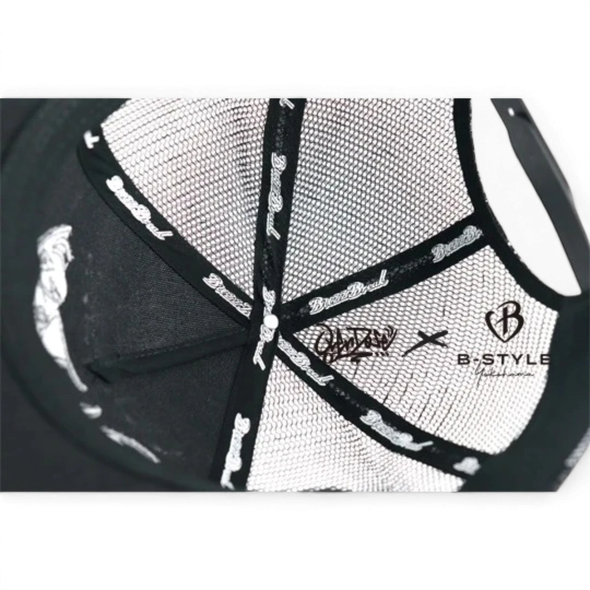 Casquette OVERDOSE × B-STYLE BuzzBreak en mesh noir ou blanc, accessoire de mode tendance.