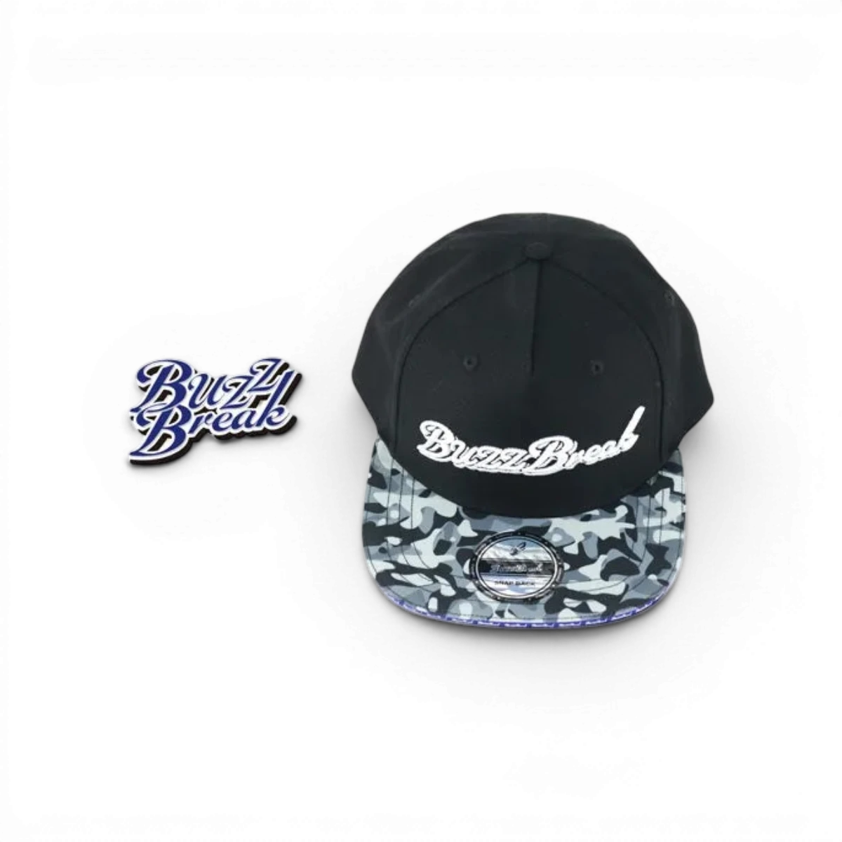 Casquette snap camouflage Overdose, accessoire de mode avec motif camouflage, vue de face sur fond neutre.