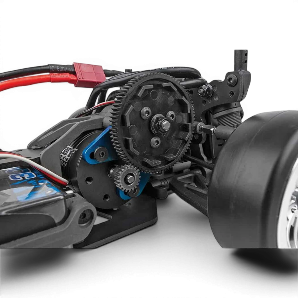 Châssis drift DC10 RTR de DriftParadiZ, prêt à rouler, avec détails du châssis pour voiture RC de drift.