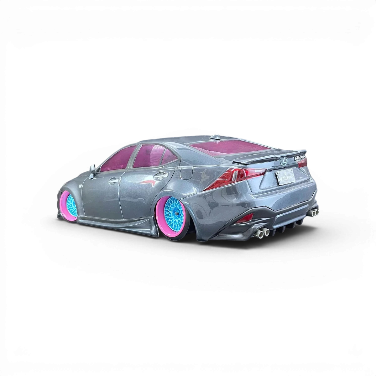 Roues Tetsujin Combo Centre Grand Seeker Rose et Bleu, design coloré pour skateboard ou roller en gros plan.
