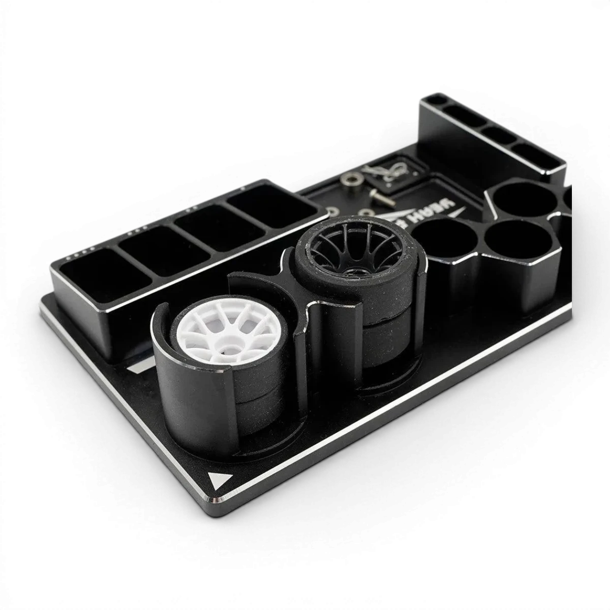 Coupelle multi-usage en aluminium de la marque Yeah Racing, accessoire robuste pour projets divers.