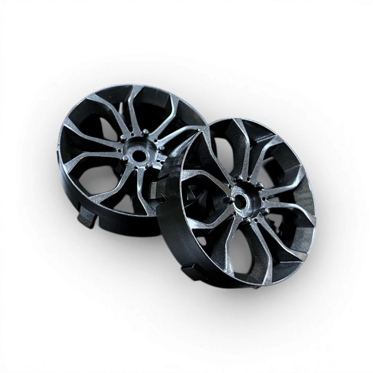 Roues Tetsujin Deep Spyder Gunmetal avec finition gris foncé, design moderne pour vélo ou moto.