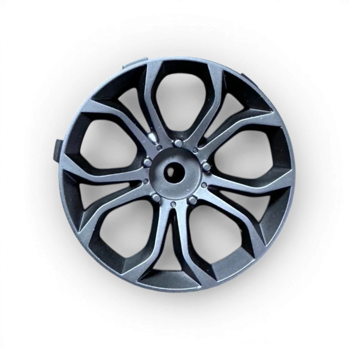 Roues Deep Spyder Noir Mat de la marque Tetsujin, avec finition élégante et design moderne, visibles en gros plan.