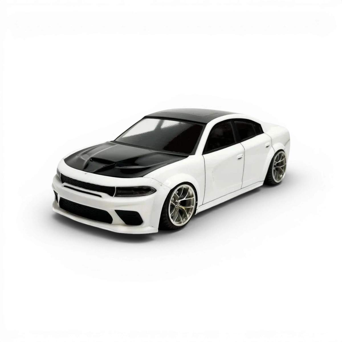 Carrosserie Dodge Charger SRT 2022 large pour voitures RC, marque Aplastics RC, vue de face avec détails de la carrosserie.