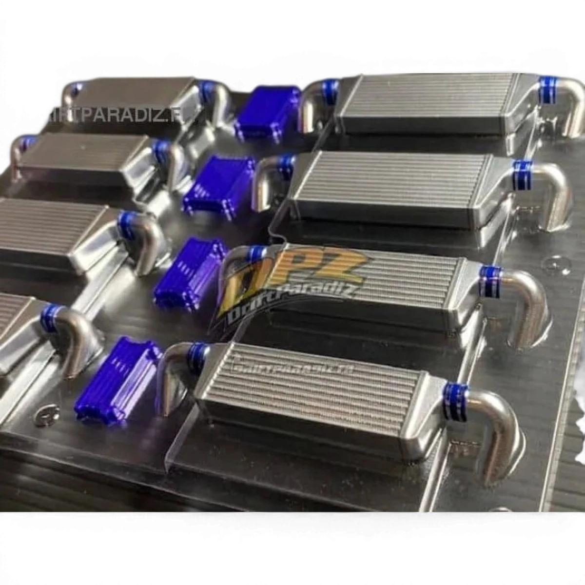Ensemble d'intercooler en polycarbonate léger pour customisation de voiture radiocommandée, par Pandora RC.