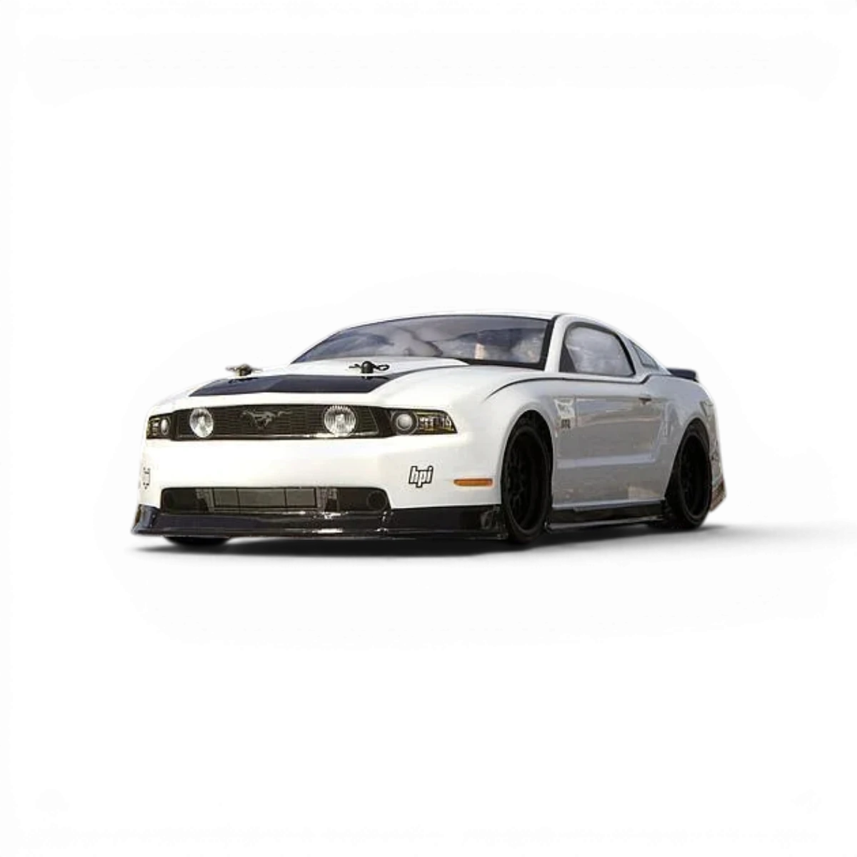 Carrosserie Ford Mustang 2011 200mm HPI, modèle pour voiture RC, détail précis de la carrosserie rouge avec logo Mustang