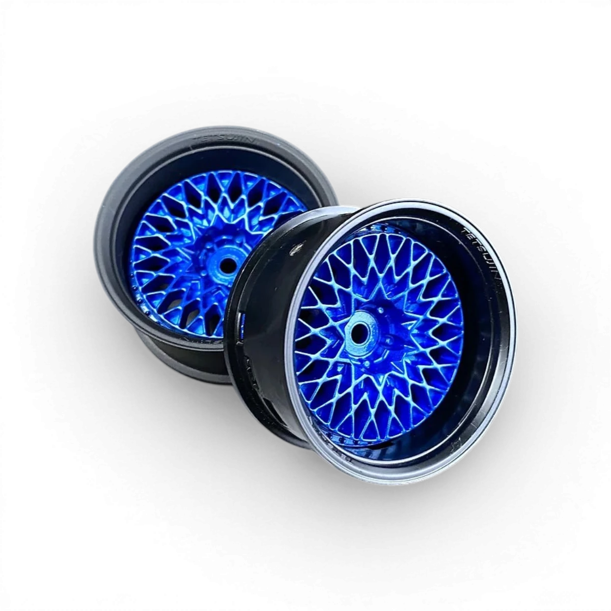 Roues Tetsujin GranSeeker noir mat et bleu métallique avec design élégant, adaptées pour véhicules de drift.