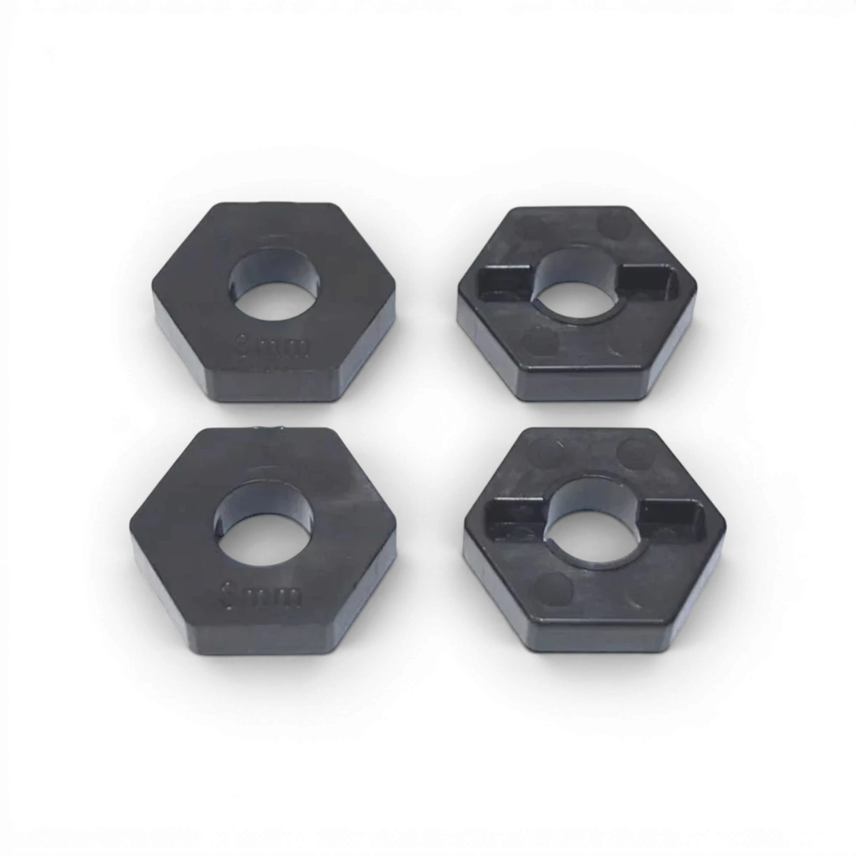 Hexagones en derlin de 3 mm de marque Topline, visibles en image, montrant leur forme hexagonale et leur finition lisse.