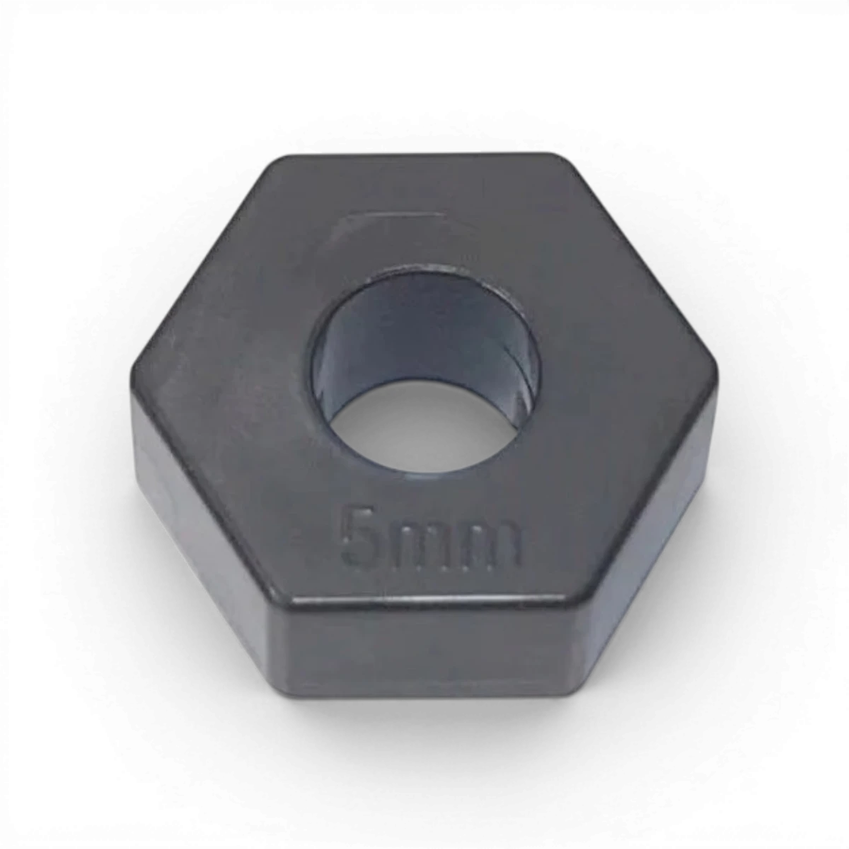 Hexagones en derlin de 5 mm de marque Topline, montrant leur forme hexagonale et leur texture lisse.