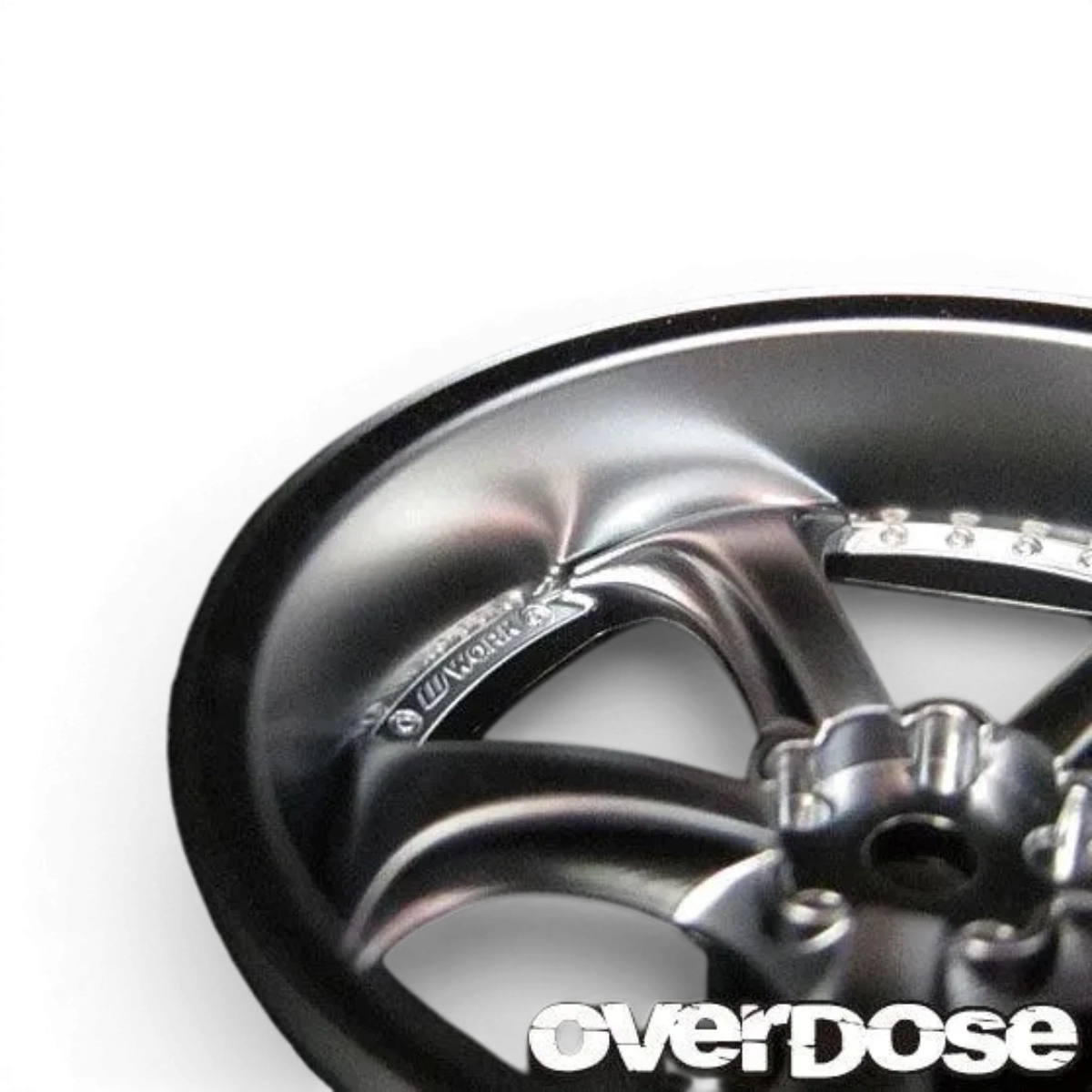 Jantes Work VSKF Chrome Offset 7 de la marque Overdose, roues en alliage avec finition chromée, visibles en gros plan.