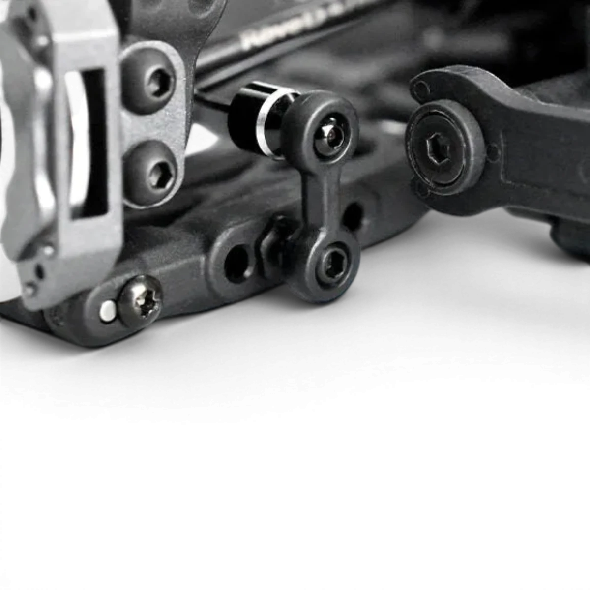 Kit de barres stabilisatrices pour RDX RC Drift, marque Team Reve D, visible avec composants de suspension pour voiture radiocommandée.