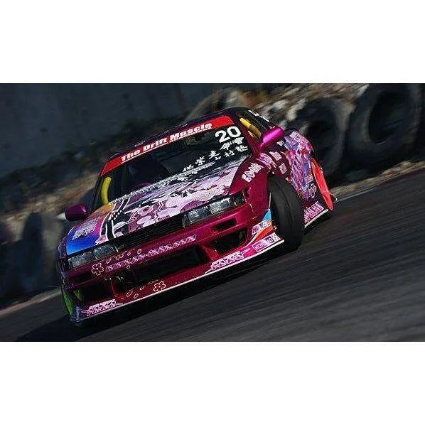 Kit de décoration drift muscle pour Nissan Silvia S13 Tsujii, personnalisé par PS-Taka, avec détails de design pour la customisation.