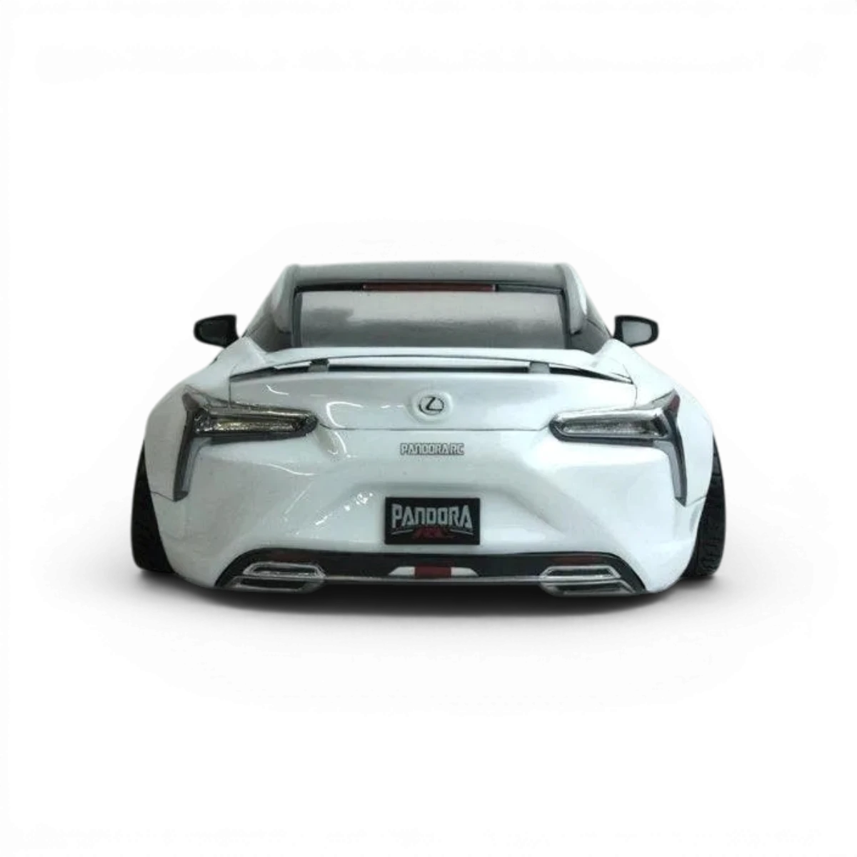 Voiture de carrosserie Lexus LC Pandora RC, modèle miniature en détail, vue en angle avec design élégant et finition soignée.