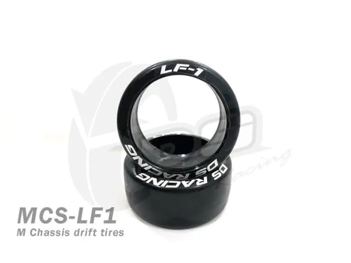 Quatre roues DS Racing pour châssis M LF1, composant robuste et performant pour véhicules radiocommandés.