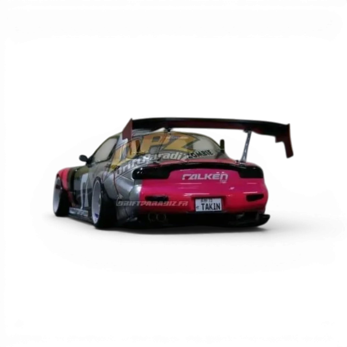 Carrosserie D'like pour Mazda RX7 FD3S, modèle DL107, vue de face avec détails de la carrosserie.