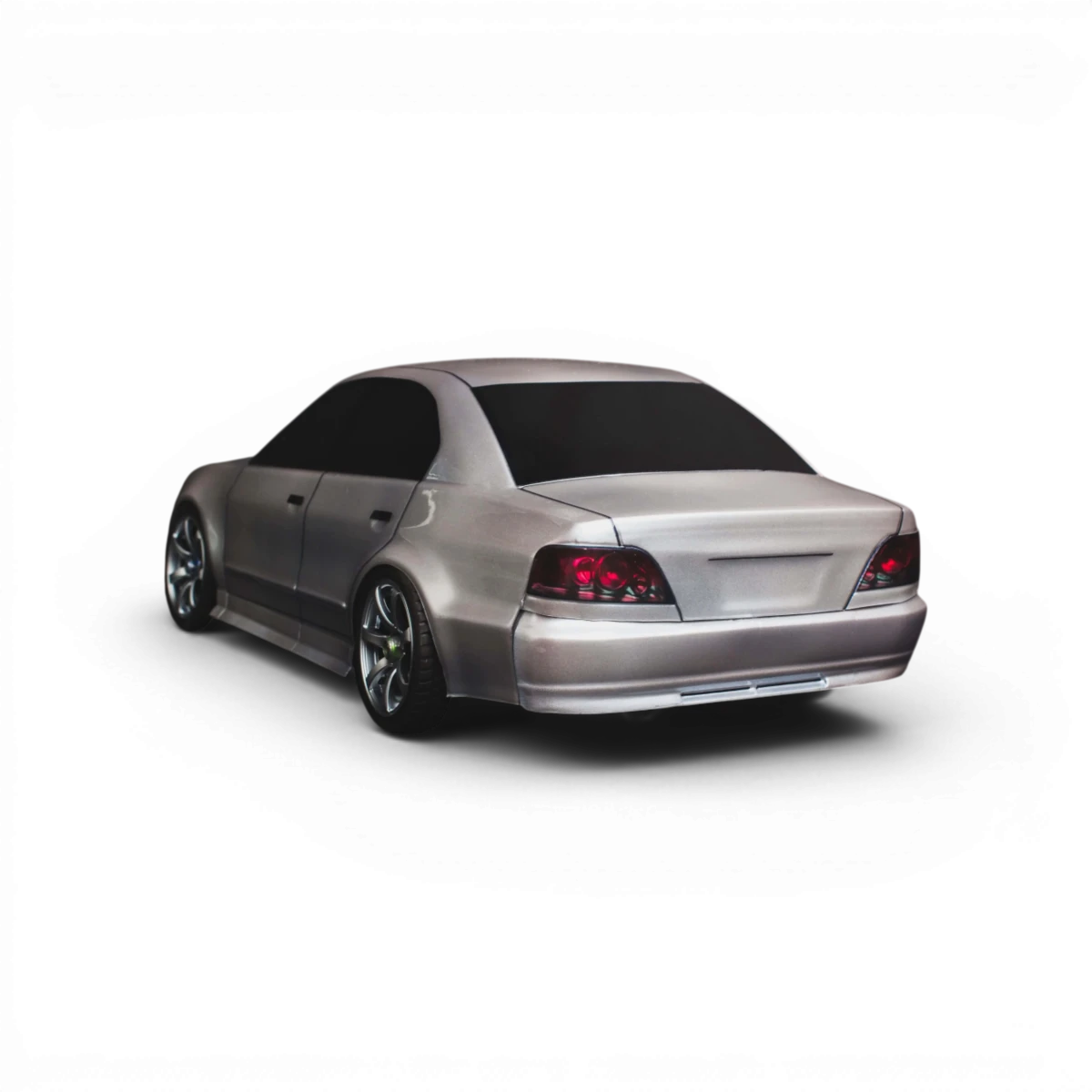 Carrosserie Mitsubishi Galant Aplastics RC, reproduction réaliste pour modèle réduit, en plastique avec détails précis.