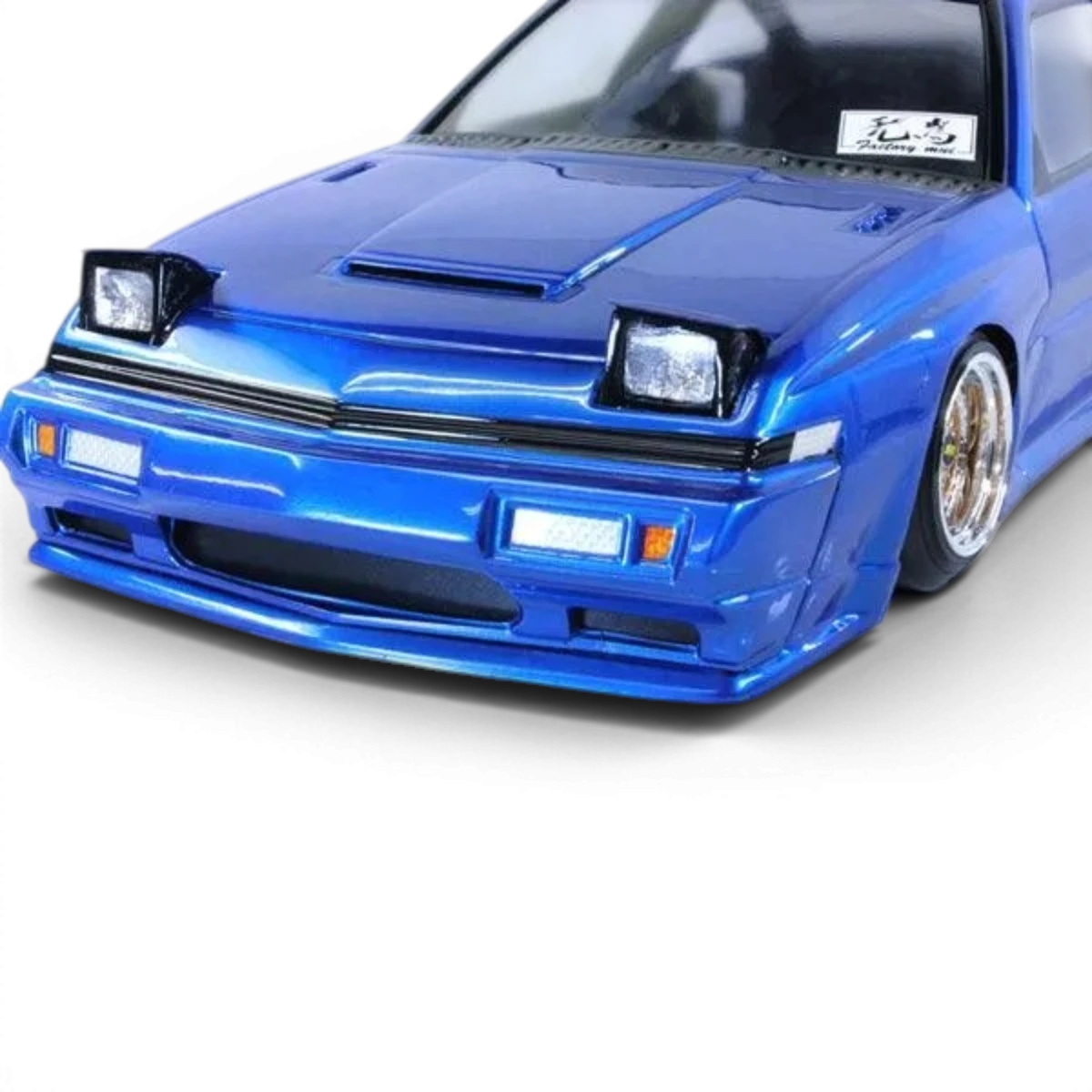 Carrosserie Mitsubishi STARION Pandora RC, modèle de voiture télécommandée, avec détails réalistes et finition soignée.