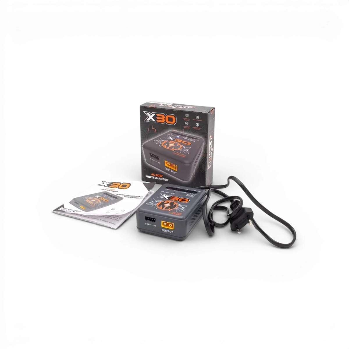 Chargeur multi-USB AC 30W Konect pour batteries LiPo, Li-ion et Life, avec plusieurs ports pour recharger divers appareils électroniques.