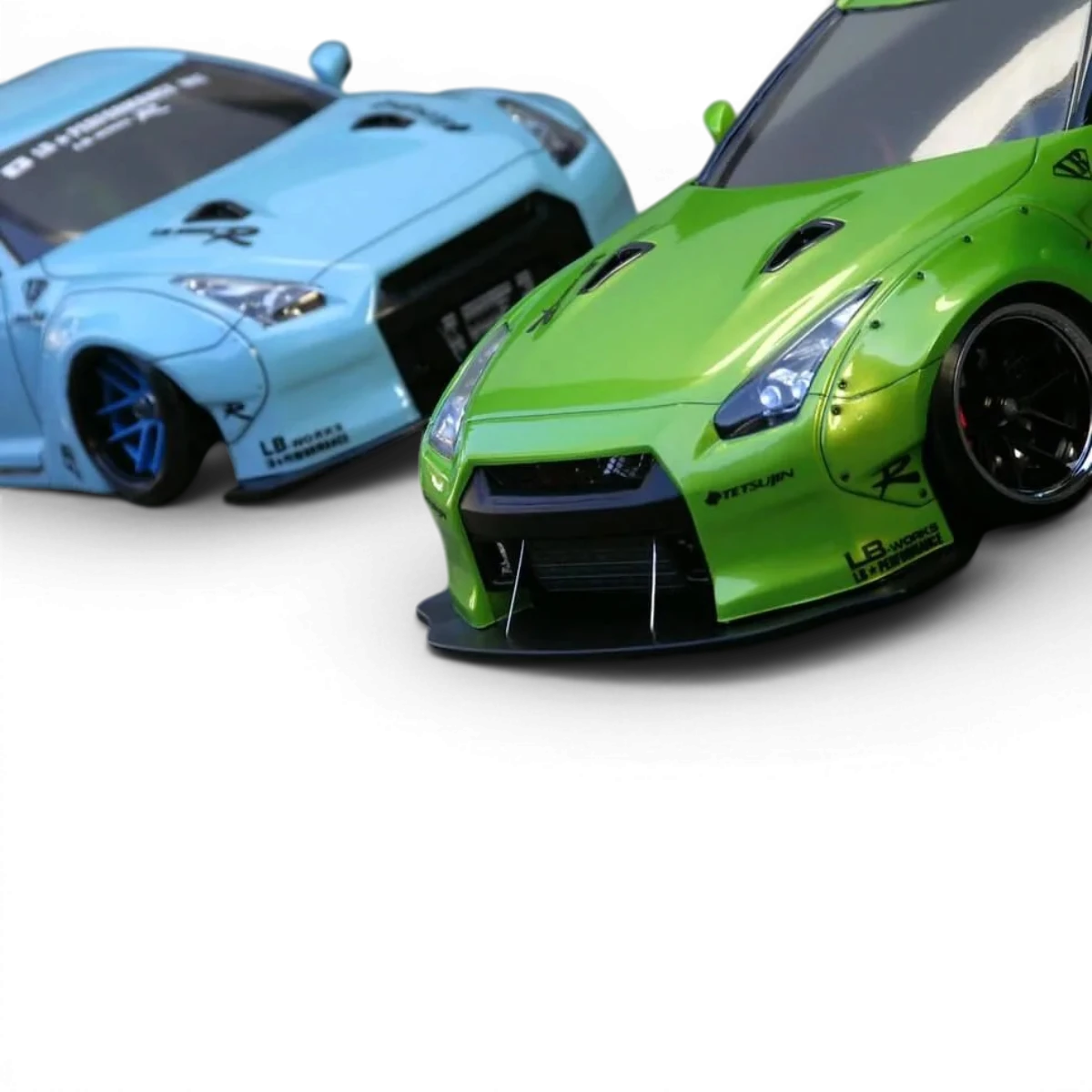 Carrosserie Nissan GTR LB Performance Tetsujin, finition sportive avec détails aerodynamiques, vue de côté.