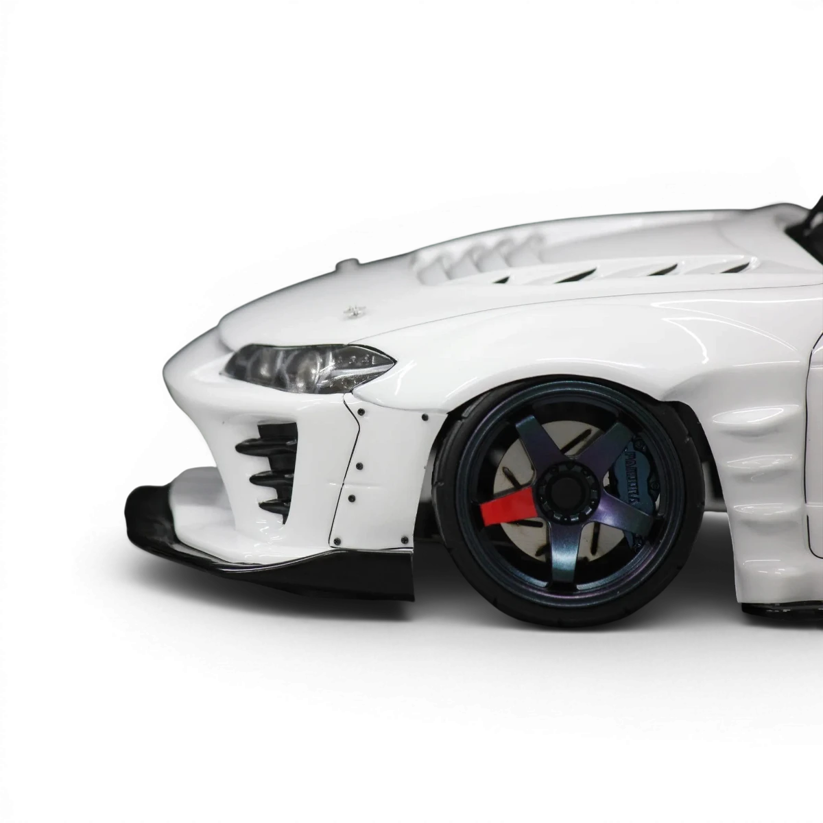 Modèle de carrosserie Nissan Silvia S15 BLS de Pandora RC avec détails BN-Sports, pour voiture radiocommandée.