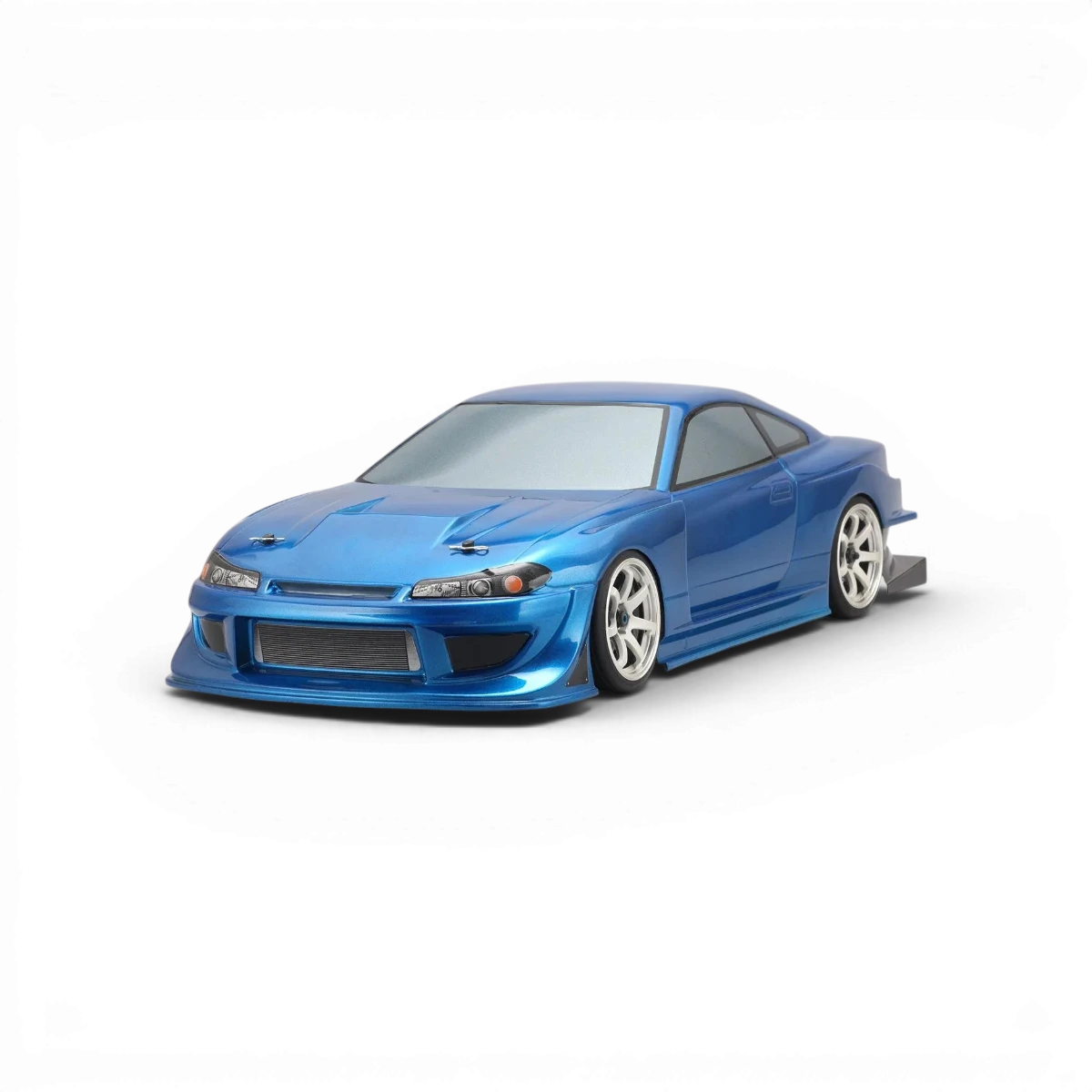 Voiture de carrosserie Nissan Silvia S15 GP Sports de Team Yokomo, détail de la carrosserie pour modèle RC.