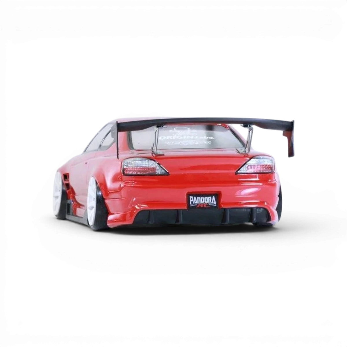 Modèle de carrosserie Nissan Silvia S15 Pandora RC ORIGIN Labo, détails réalistes, peinture rouge, vue de face.