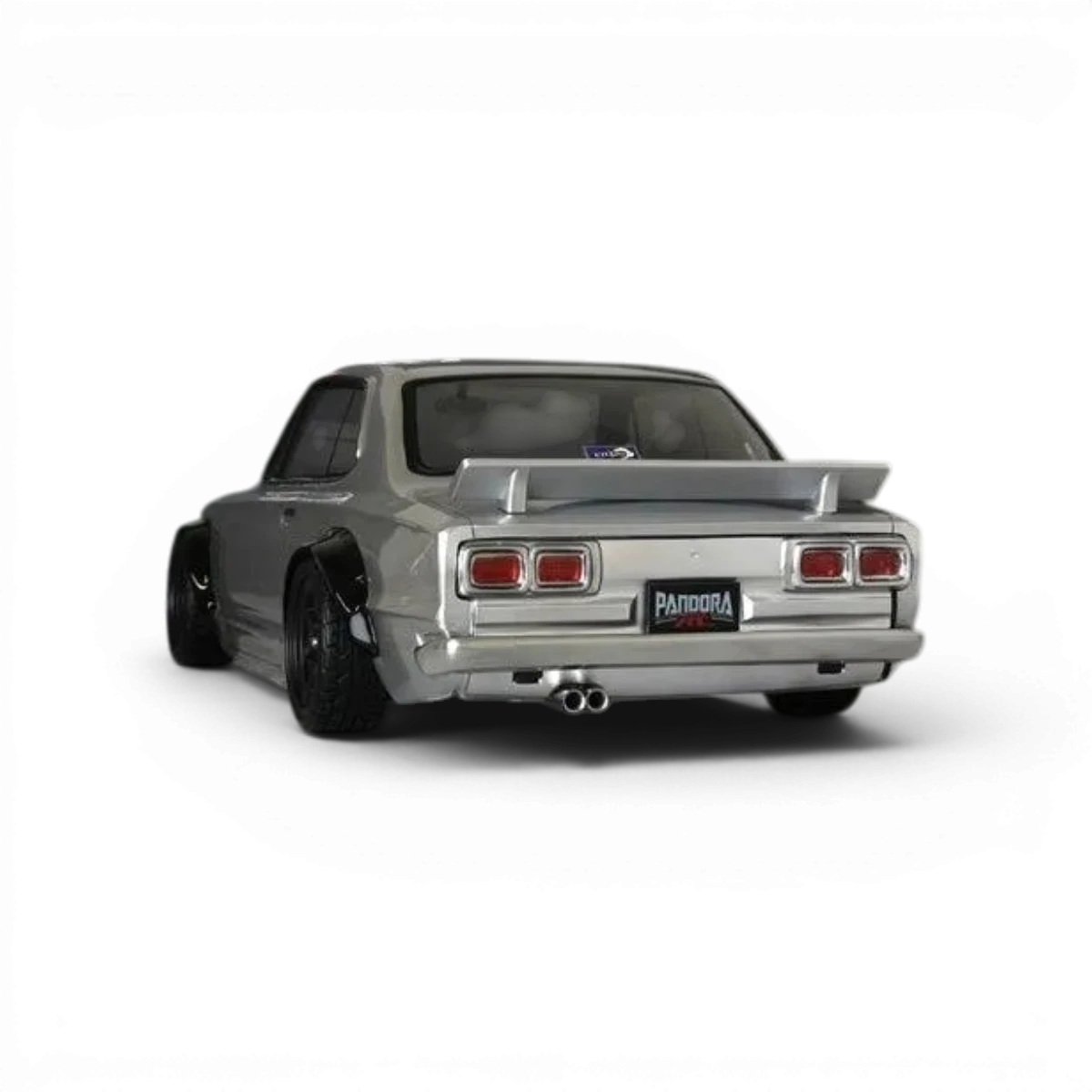 Modèle réduit de la Nissan Skyline 2000GT-R KPGC10 de Pandora RC, carrosserie pour voiture télécommandée, vue de face avec détails précis.