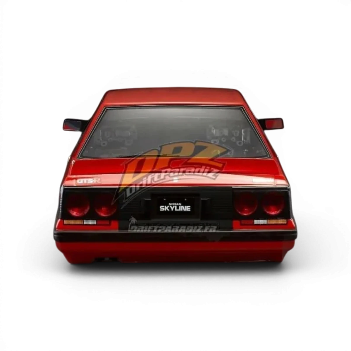 Carrosserie Nissan Skyline R31 rouge de la marque Killer Body, vue de face avec détails de la carrosserie.