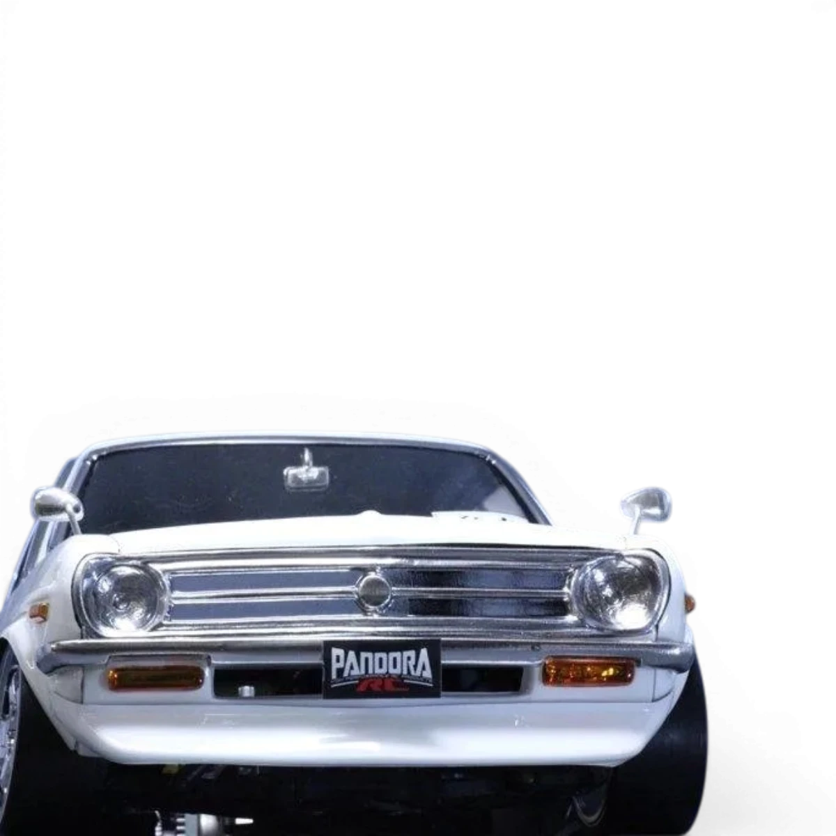Carrosserie Pandora RC pour Nissan Sunny B110, vue de face avec détails en plastique rouge et noir