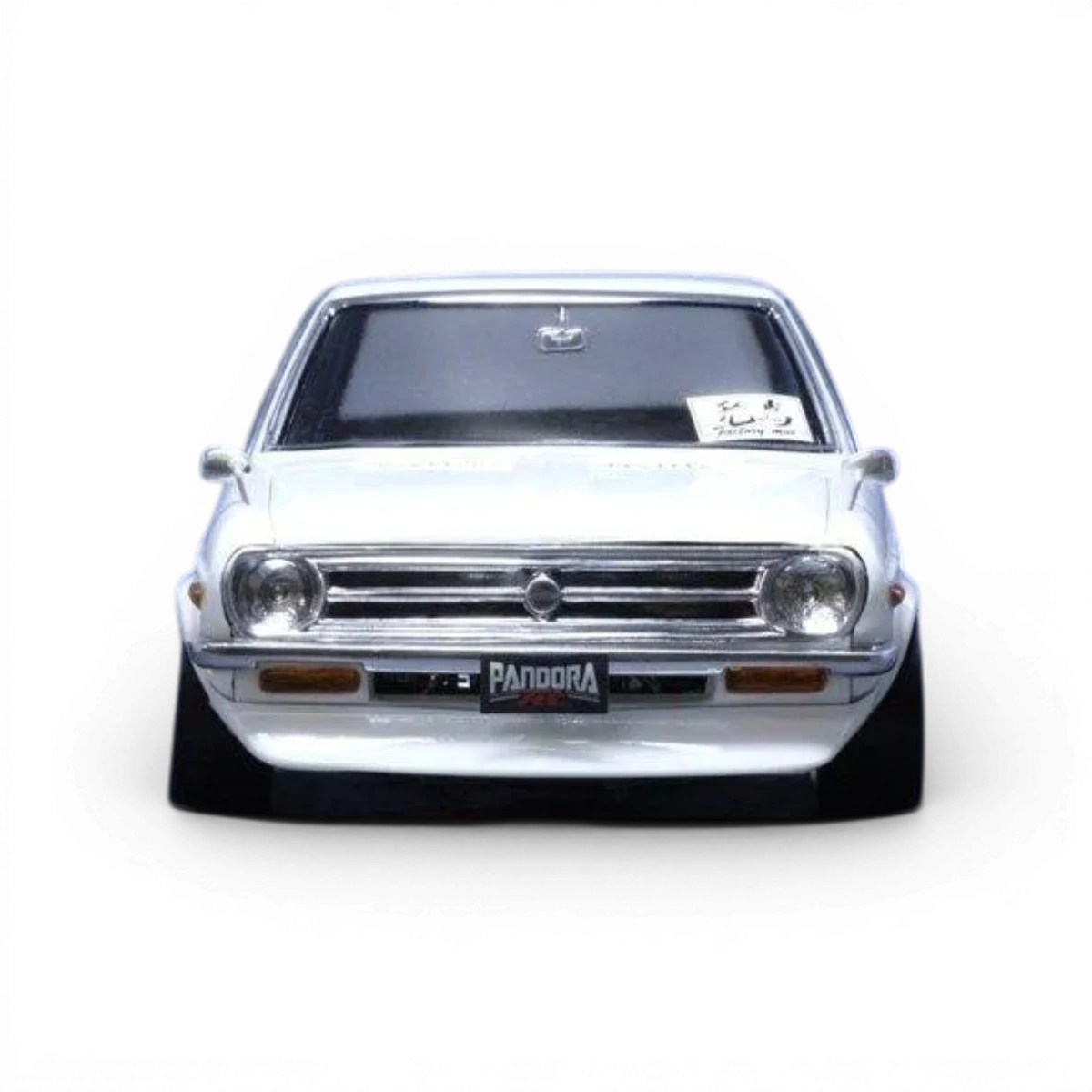 Carrosserie Pandora RC pour Nissan Sunny B110, détaillée et colorée, conçue pour voiture télécommandée.