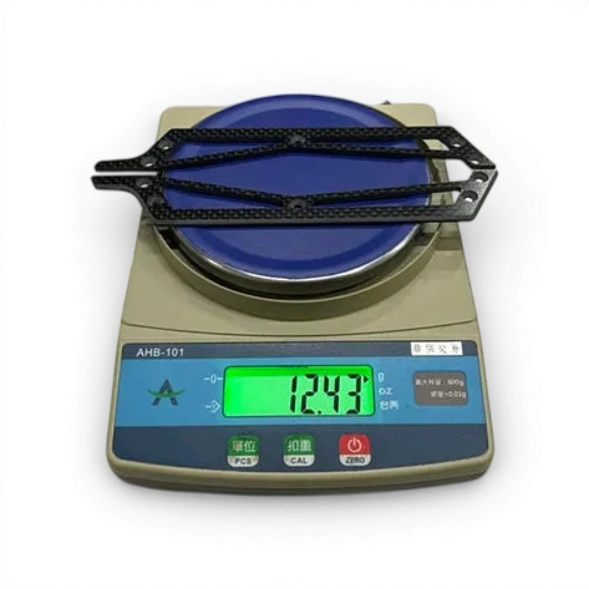 Plateformes latérales en carbone pour FRX, pièces détachées Max Speed Technology, visibles avec détails en fibre de carbone.