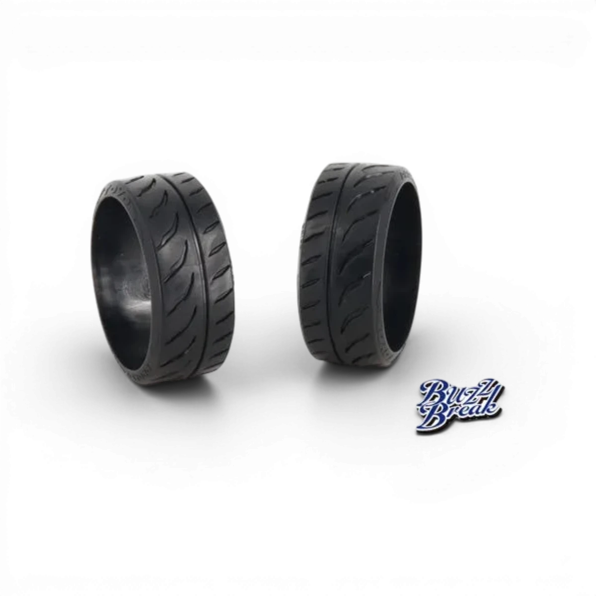 Pneus TOYO TIRES PROXES R888R Drift de 26mm sur roues BuzzBreak, performance pour drifting, vue rapprochée.