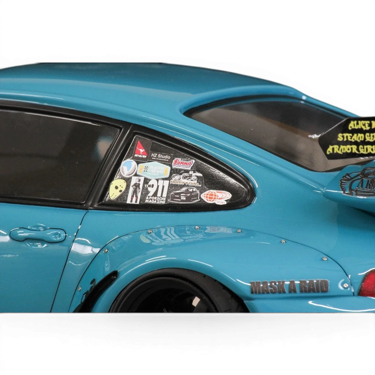 Voiture Porsche 911 RWB 993 Pandora RC, carrosserie réaliste avec détails précis, modèle réduit de haute qualité.
