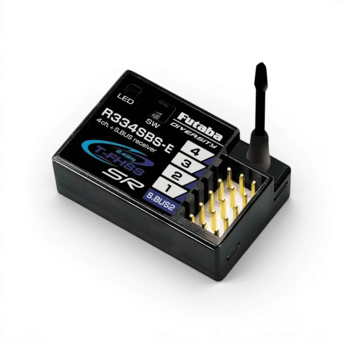Radio Futaba 4PM PLUS avec R334SBS-E, appareil électronique pour contrôleur à distance, affichage et commandes visibles.