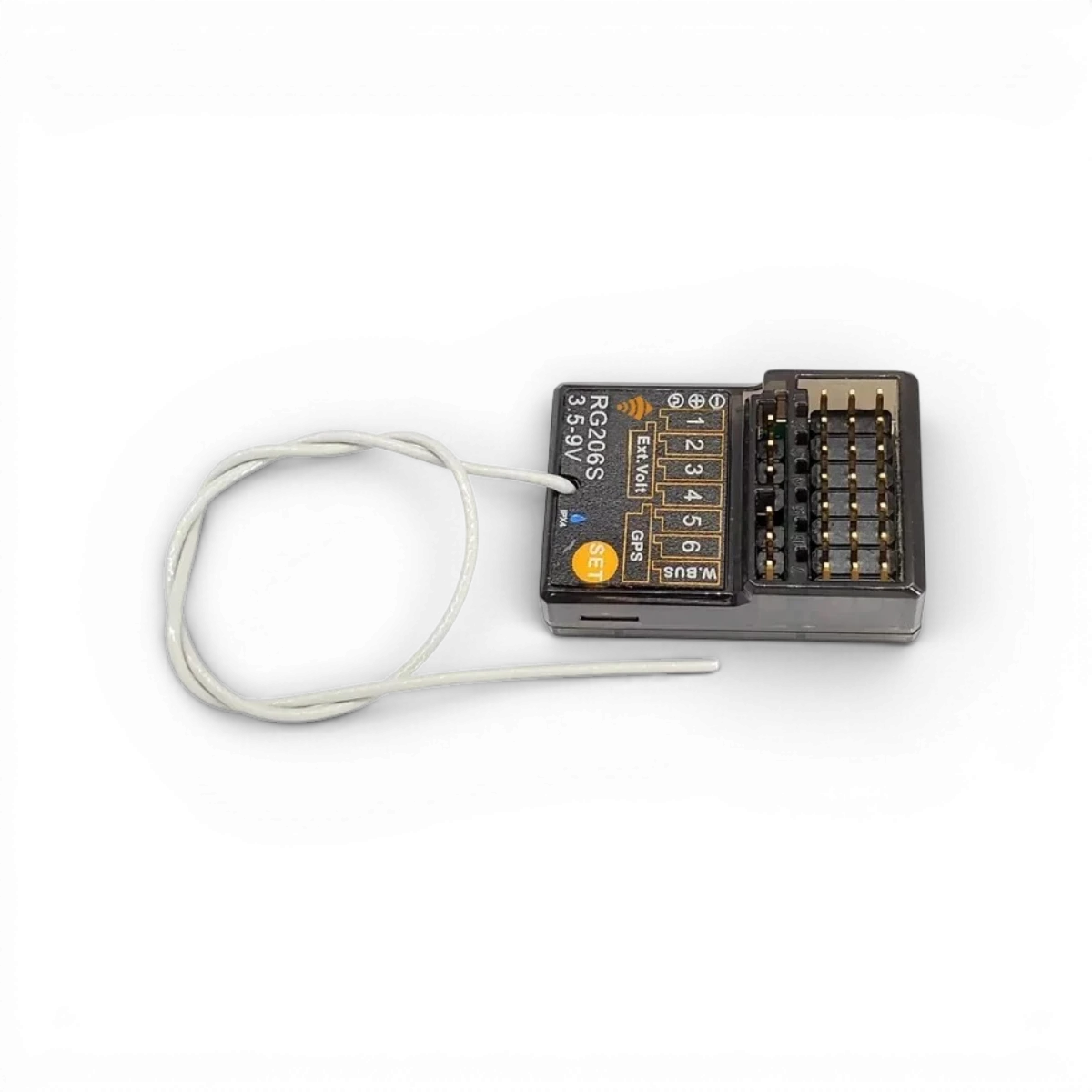 Récepteur électronique 6 voies Konect, image montrant le récepteur avec ses connecteurs et indicateurs lumineux.