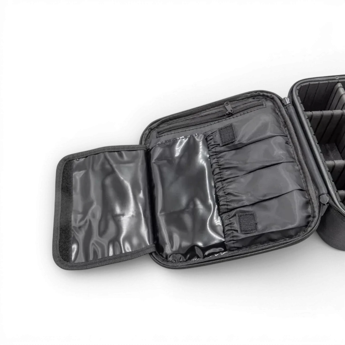 Sacoche de rangement modulable HOBBYTECH 25x23x10cm, accessoire pratique en tissu noir avec compartiments ajustables.