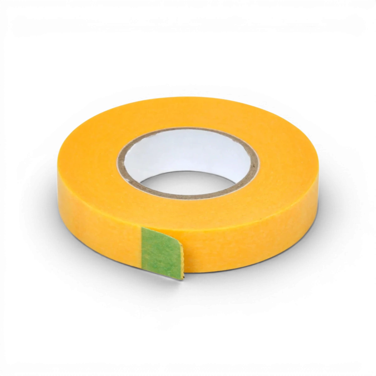 Ruban de masquage Tamiya 10mm pour peinture, idéal pour modélisme et détails précis, visible en rouleau sur l'image.